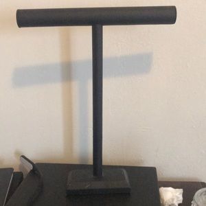 Necklace stand
